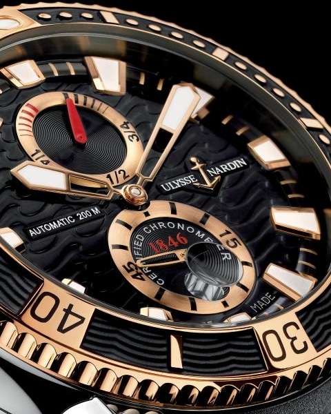 Ulysse Nardin Maxi Marine Diver Titanium chronometer (dial, detail)