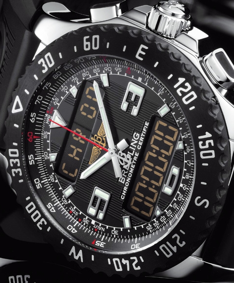 Breitling Airwolf Raven Chronograph (dial, detail)