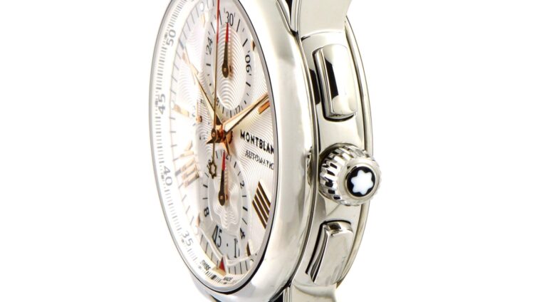 Montblanc Star 4810 Automatic Chronograph in white and steel