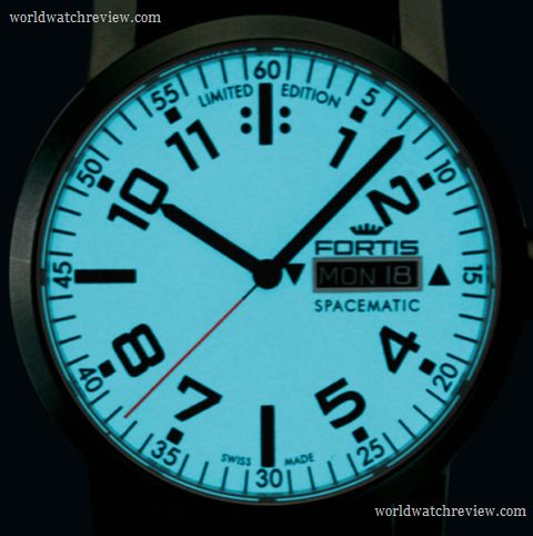 Fortis Spacematic 2012 white dial (lume)