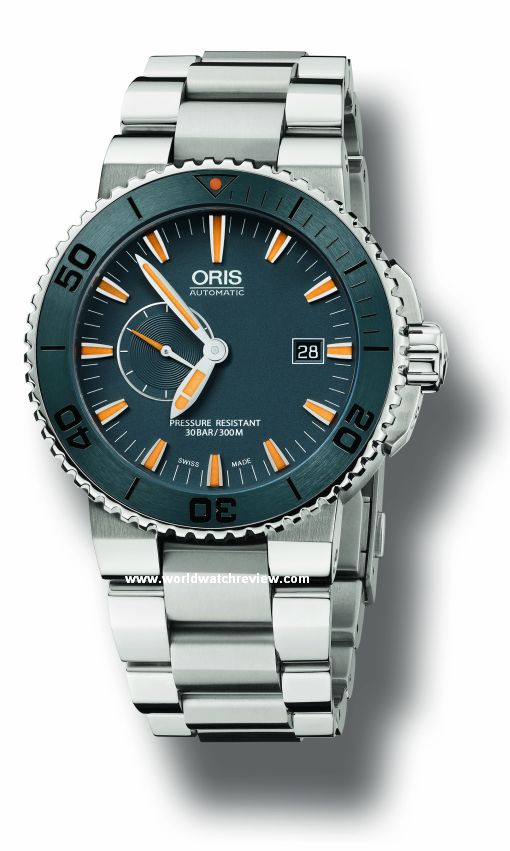 Oris Maldives (front view, metal bracelet)