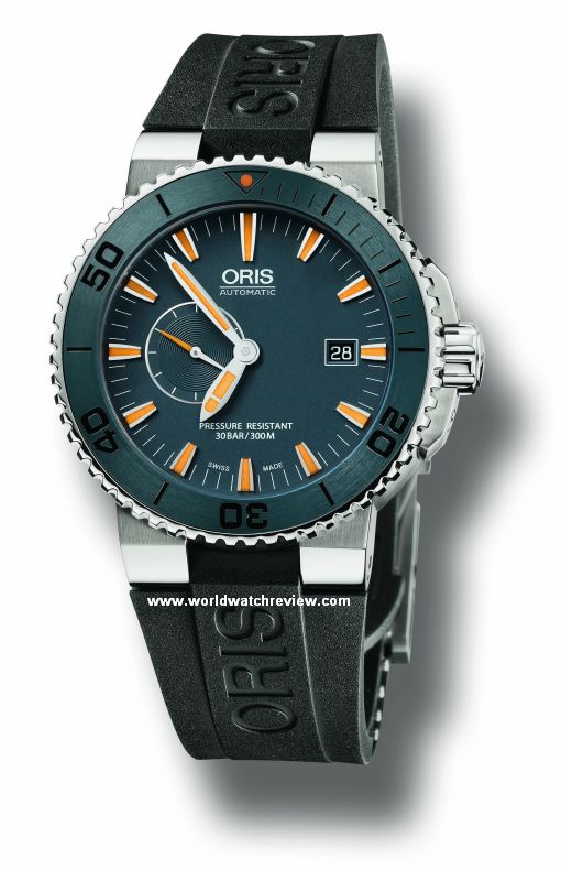 Oris Maldives (front view, rubber strap)