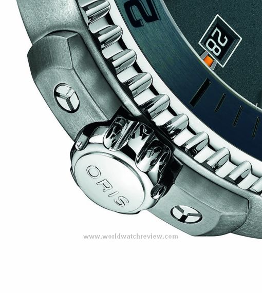Oris Maldives Edition (screw-in crown and crown guards, detail)