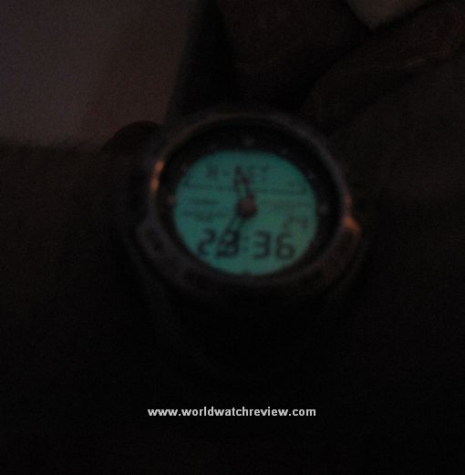 Casio Sea Pathfinder SPF-60D-7AVER, electroluminescent backlighting