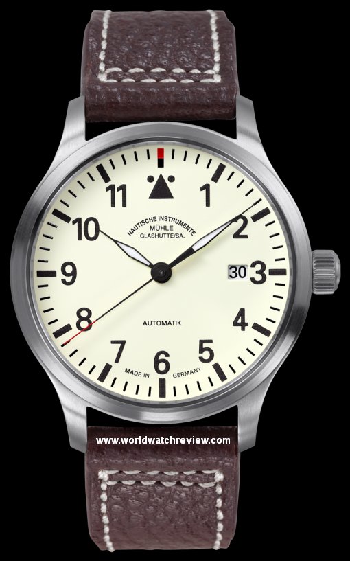 Muehle-Glasuette Terrasport II (cream dial, front)