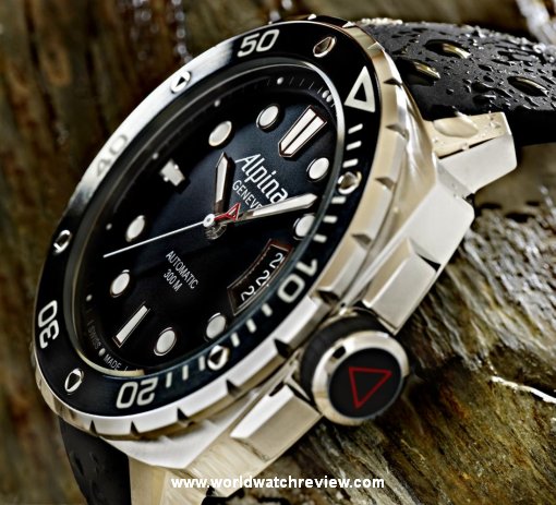 Alpina Extreme Diver 300M (side view)
