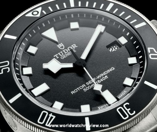 Tudor Pelagos Diver Titanium 500M (dial, detail)