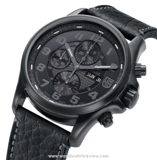 Luminox Valjoux Field Chronograph 1860 Blackout WWR