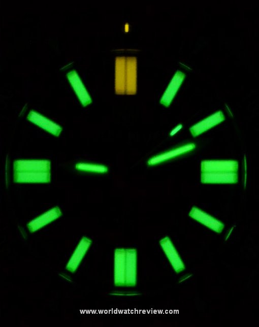 Deep Blue DayNight T100 OPS Diver (glowing tritium tubes dial)