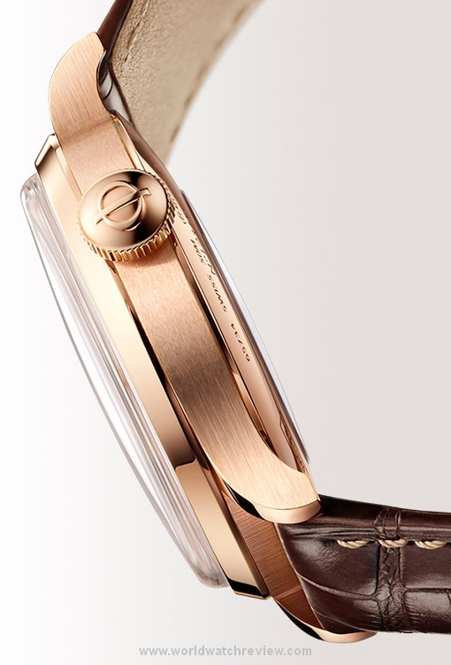 Baume & Mercier Capeland Worldtimer in Rose Gold (side view)