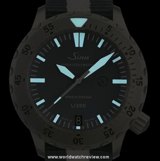 Sinn U200 B (EZM 8, luminous hand and hour markers)