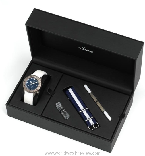 Sinn U200 B (EZM 8, presentation box)