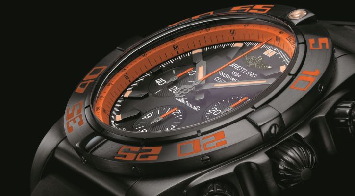 Breitling Chronomat 44 Raven Caliber 01