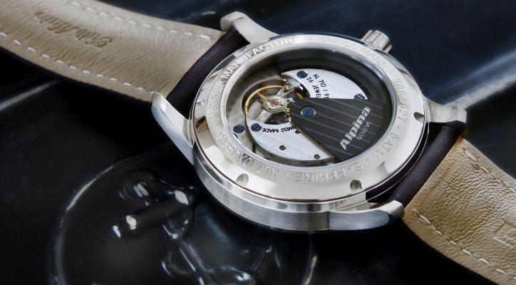 Alpina Alpiner Manufacture Caliber AL-710 (refs. AL-710S4E6 & AL-710KM4E6)