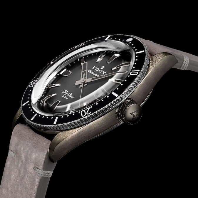 EDOX SKY DIVER 200 METERS QUARTZ 腕時計⌚️ EDOX SKY DIVER 200 METERS QUARTZ 腕時計⌚️ エドックスが新作