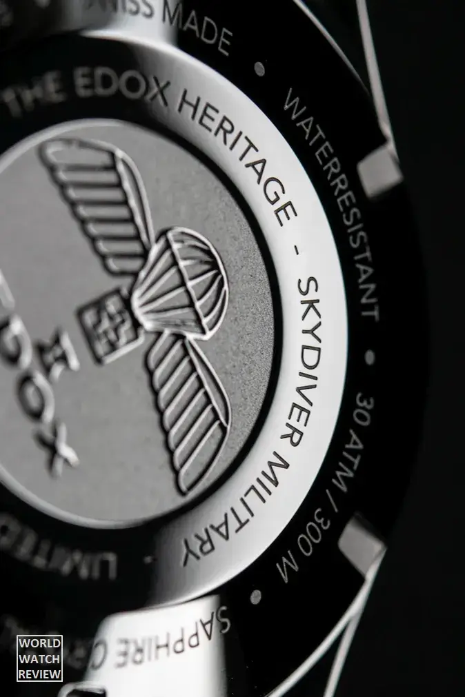 The engraved back looks cool